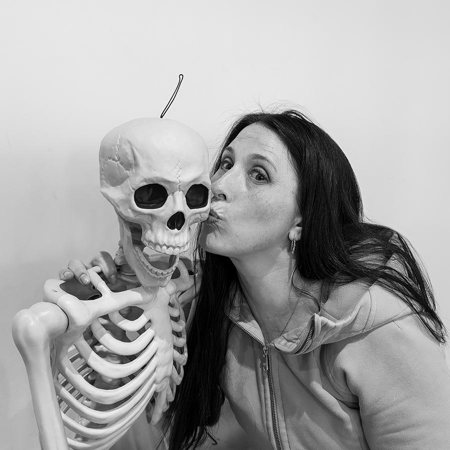 Jlb Pilates Jennifer Bergren Skeleton Kiss Sq